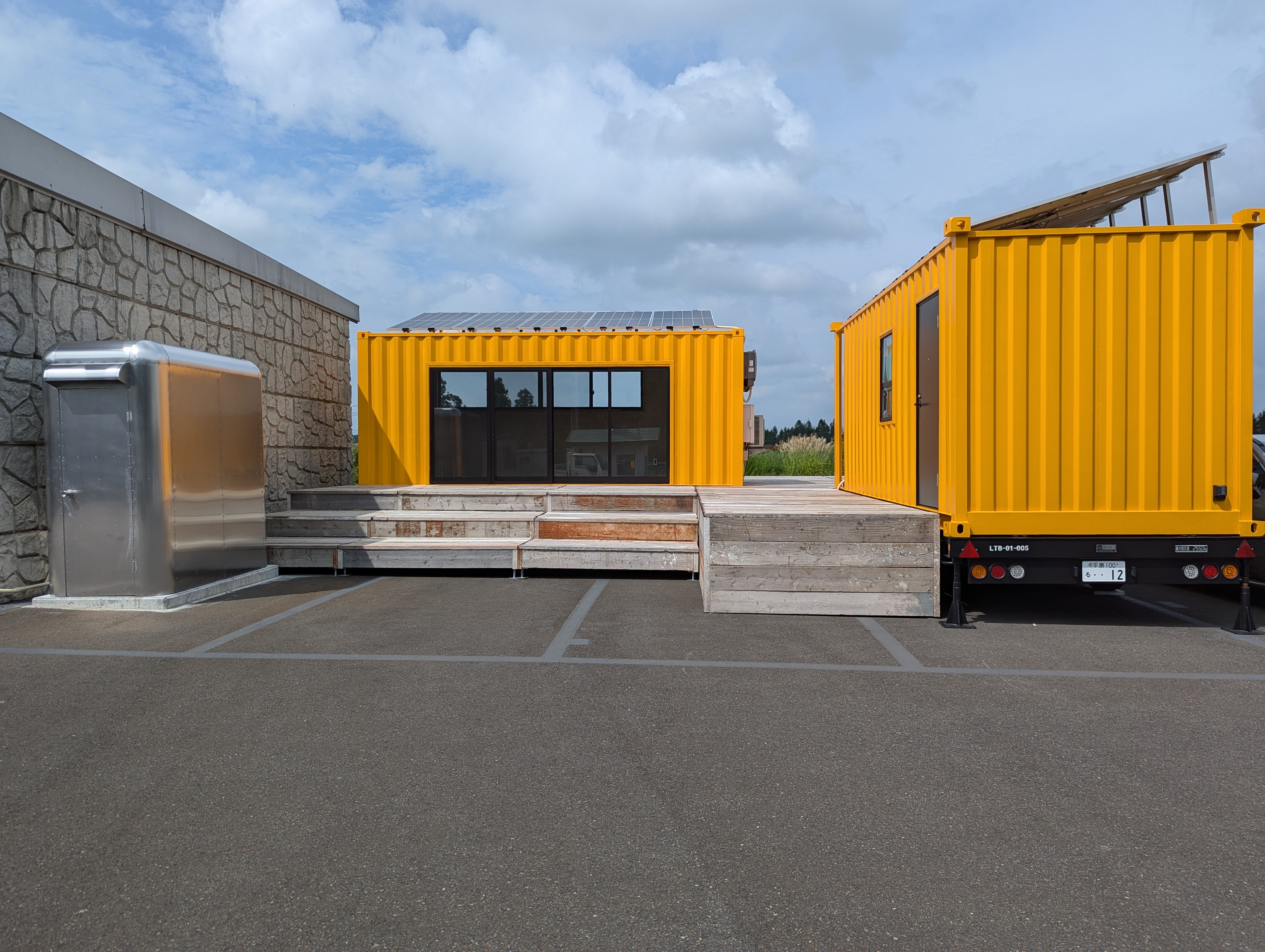 東北営業所 コンテナ